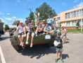 /album/fotogalerie-den-otevrenych-dveri-na-posadce-v-bucovicich/20250620-105412-jpg/